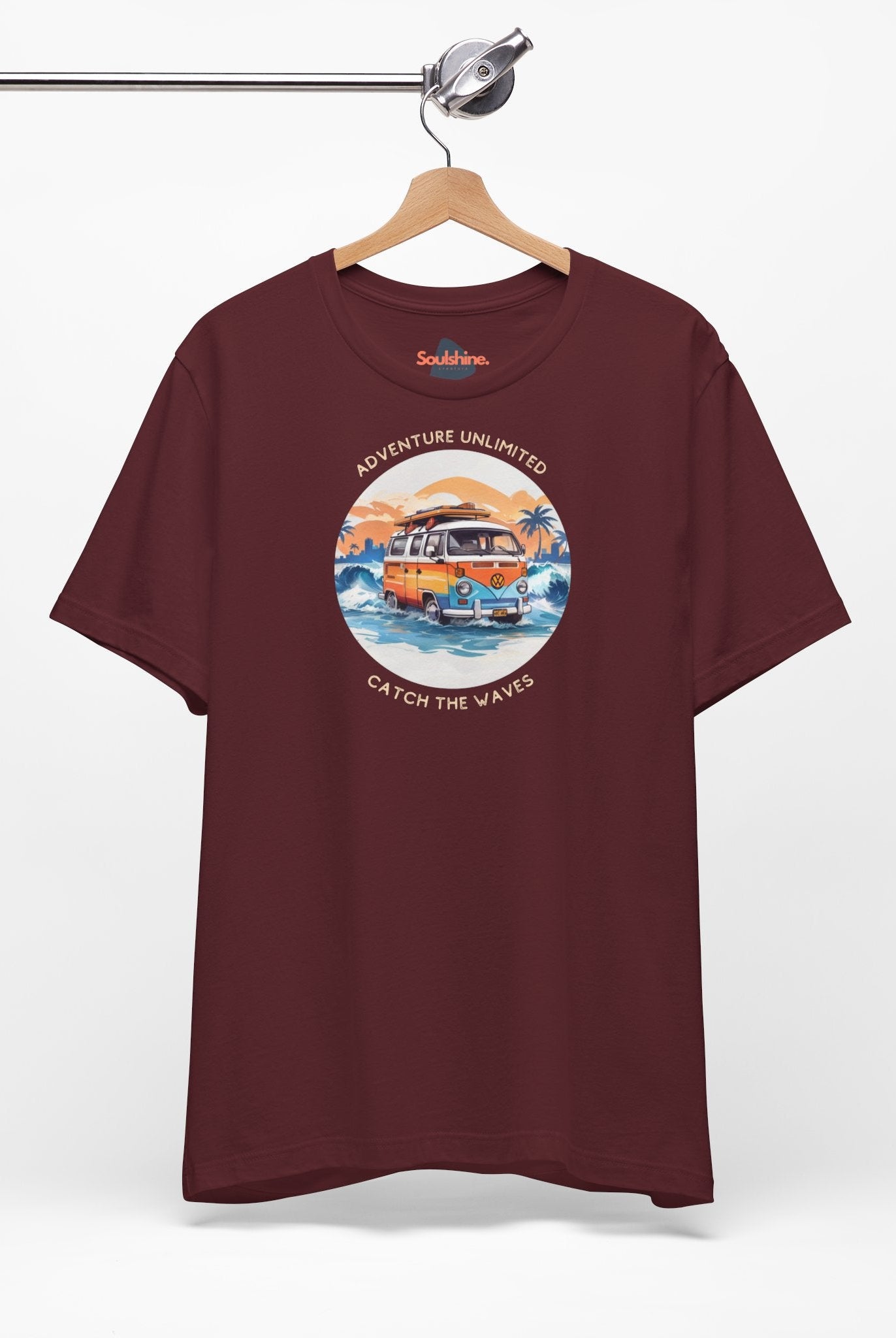 Adventure Unlimited - Surfing T-Shirt featuring ’on it’ slogan printed - Bella & Canvas EU